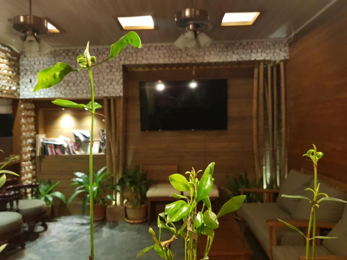 Leisure Boutique Hotel Maafushi Exterior foto